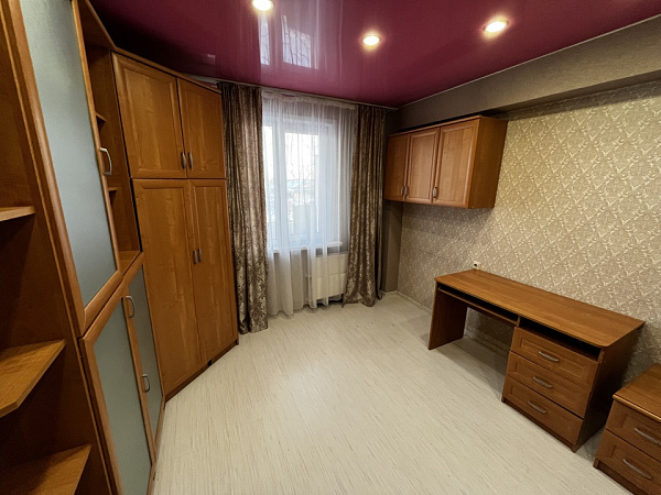 ПРОДАЖА 3х к.кв-ра  в 6а мкрн. дом 41