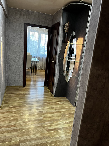 ПРОДАЖА 3х к.кв-ра  в 6а мкрн. дом 41