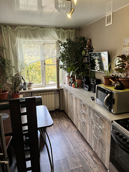 4-х к.квартира  на продажу 212 квартал, дом 6